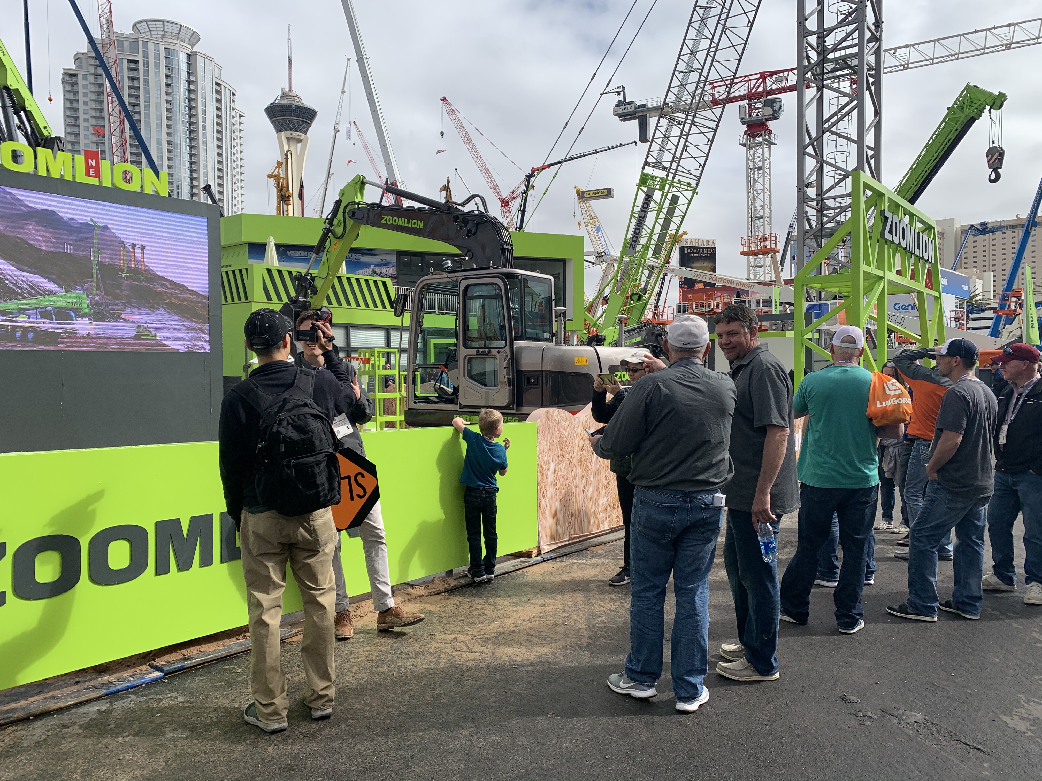 世界杯投注-世界杯足球投注平台 世界杯投注平台支持全程赛事竞猜,数据同步、赔率实时更新,是球迷畅玩世界杯足球投注的理想选择。